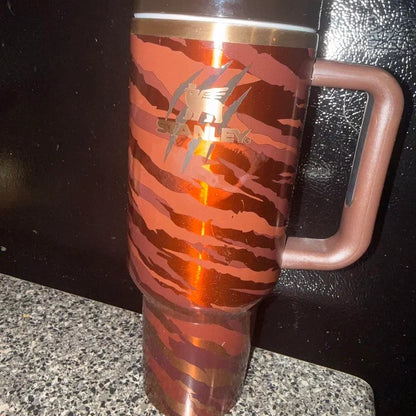 Stanley Tyla Tyger Quencher 40oz